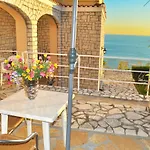 Studio Apartments Maria With Pool - Agios Gordios Beach